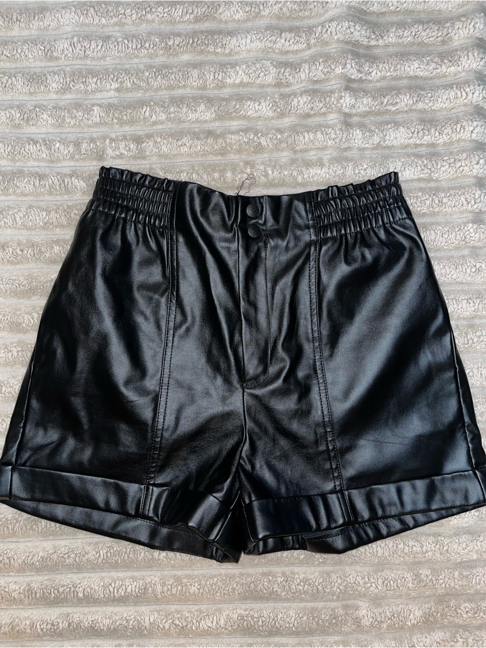 Strut & Bolt Black Faux Leather Shorts Size M High Waist Cuffed Vegan Leather